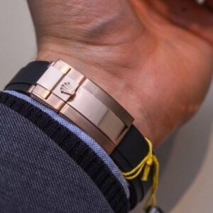 ヨットマスター 40 ブラック腕時計