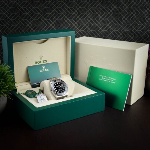 サブマリーナー デイト オイスタースチール 126610LN