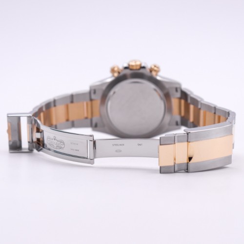 コスモグラフ デイトナ 黒文字盤 8Pダイヤモンド