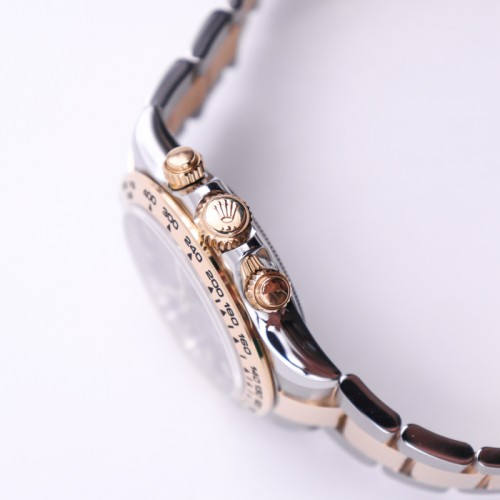 コスモグラフ デイトナ 黒文字盤 8Pダイヤモンド