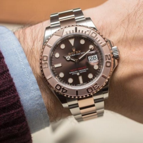 ヨットマスター 40 ブラック文字盤 腕時計