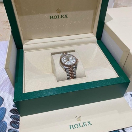 デイトジャスト オイスター 31mm