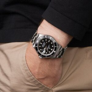 サブマリーナー デイト オイスタースチール 126610LN